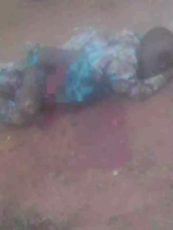 HOW SAD!! These School Children Were Crushed To Death At The New Market In Ijebu Ode (Graphic Photos)